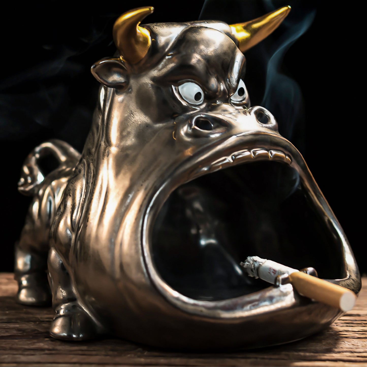 Big Mouth Bull Ashtray